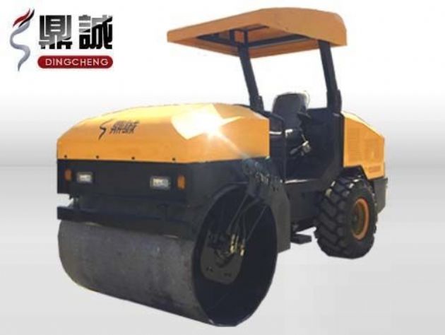 點擊查看詳細信息<br>標題：4噸單鋼輪振動壓路機 閱讀次數：13684
